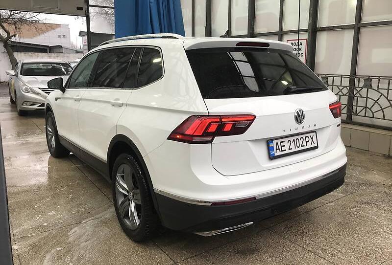 Volkswagen Tiguan SEL Premium 2018