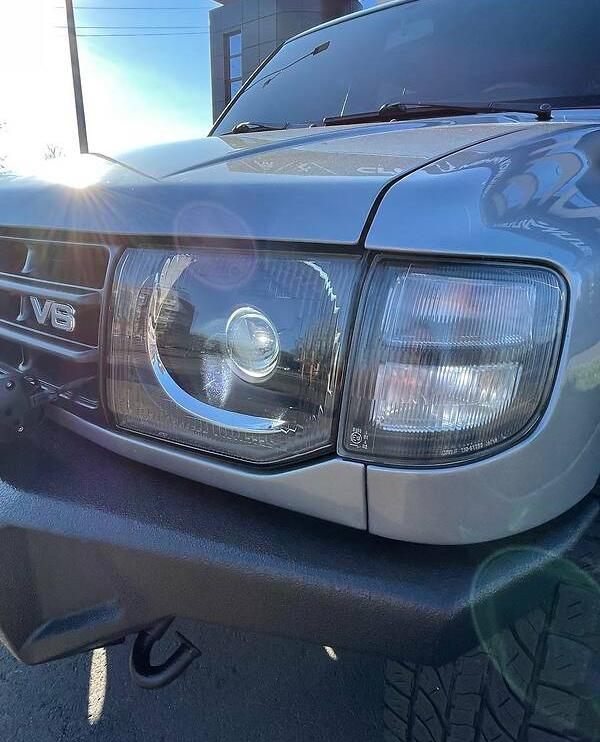 Mitsubishi Pajero super seleck  1999