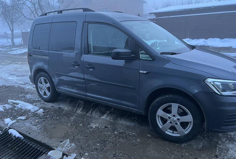 Volkswagen Caddy пасс. 2019