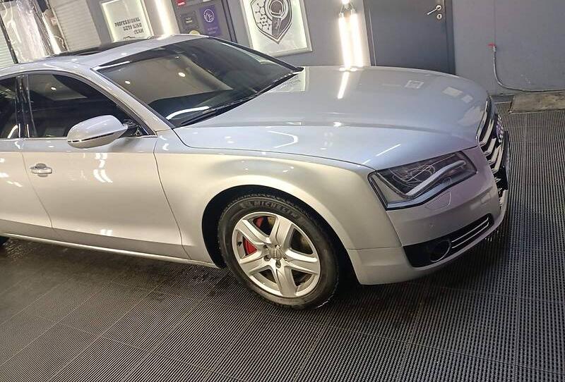 Audi A8 2014