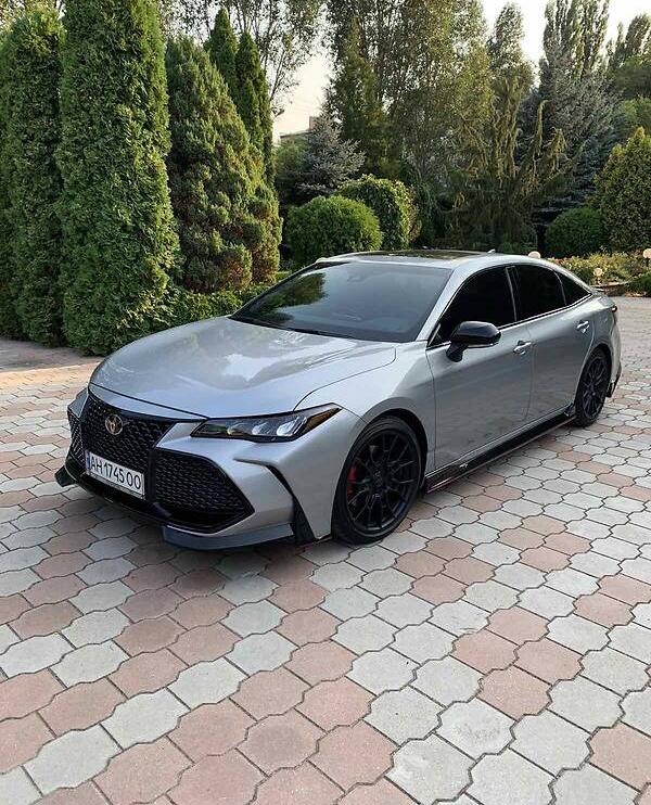 Toyota Avalon 2019