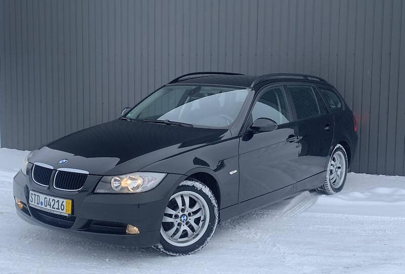 BMW 320 2008