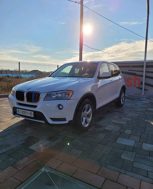 BMW X3 2011
