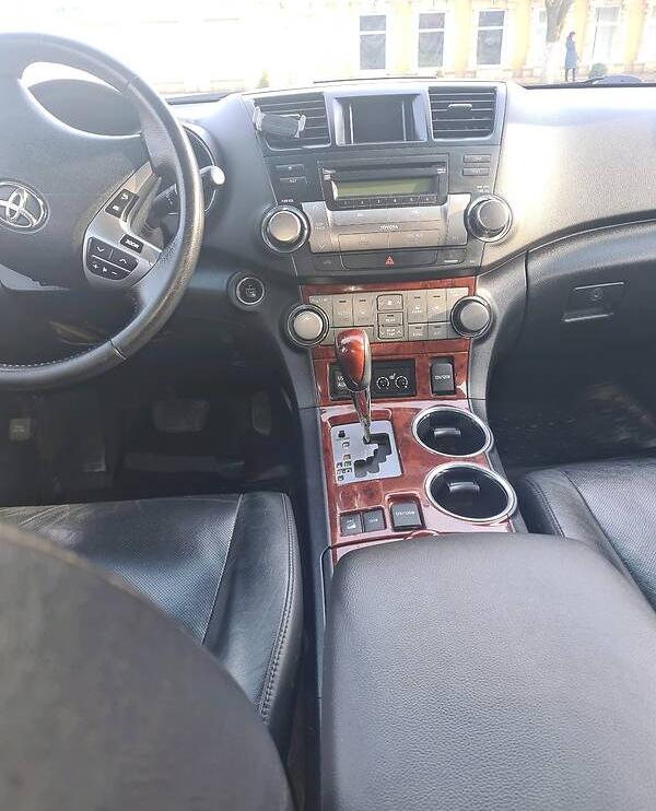 Toyota Highlander 2012