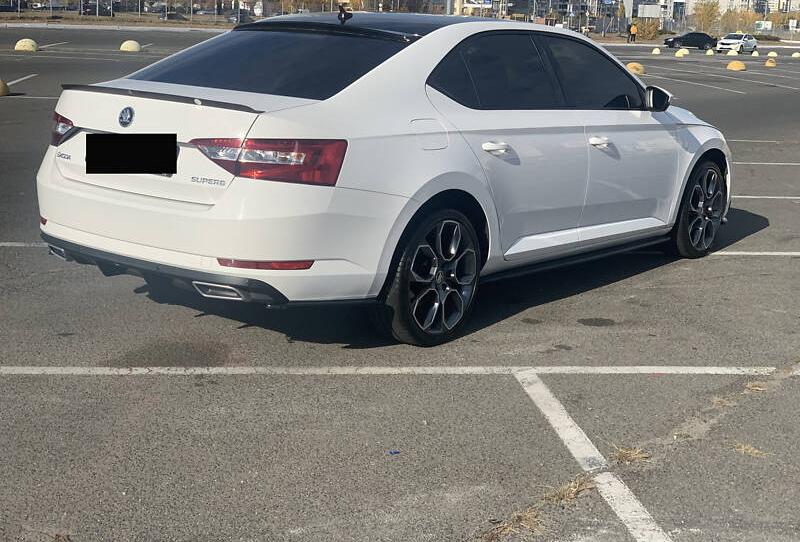 Skoda Superb 2016