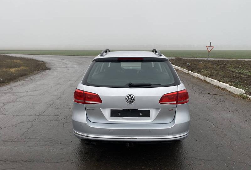 Volkswagen Passat B7 2012