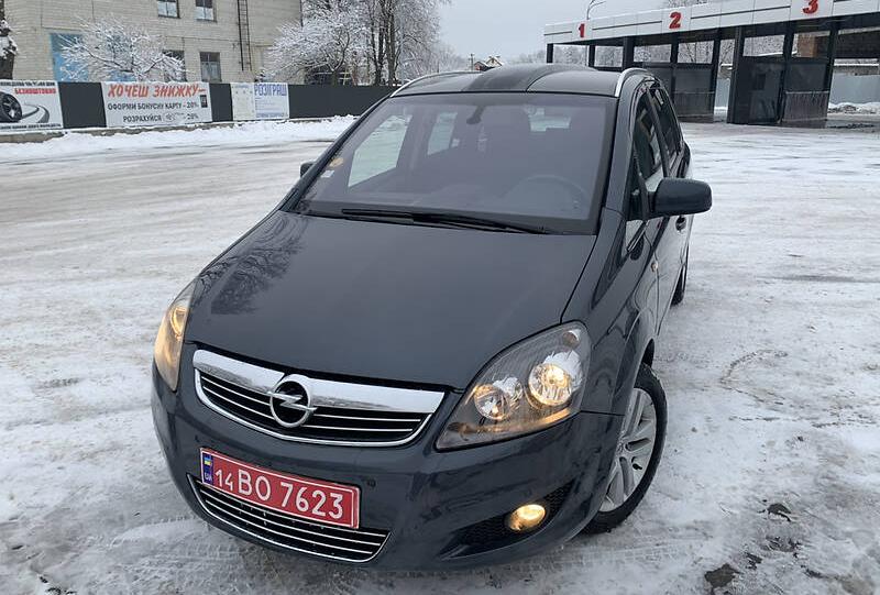 Opel Zafira 2010