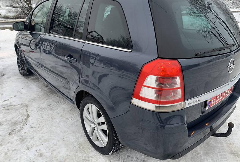 Opel Zafira 2010