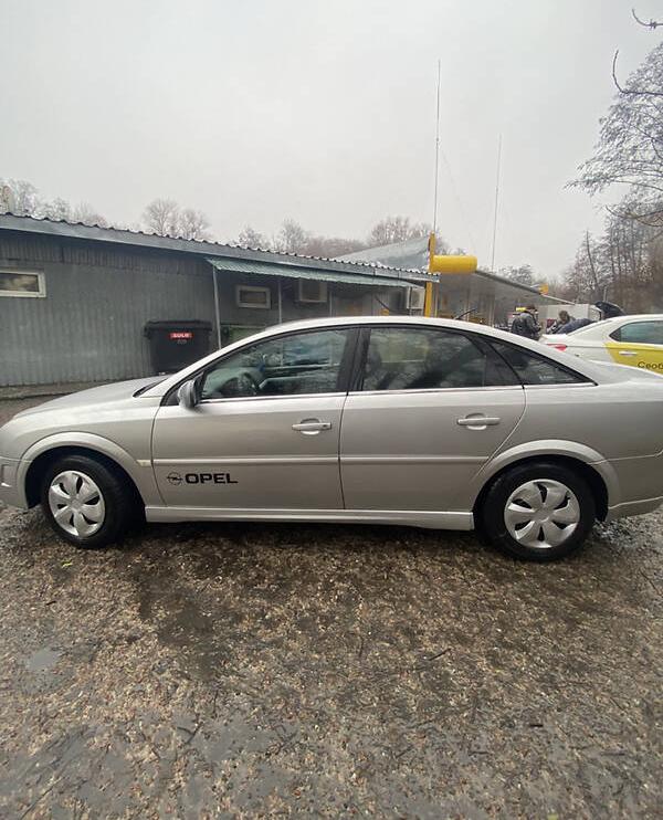 Opel Vectra C 2004