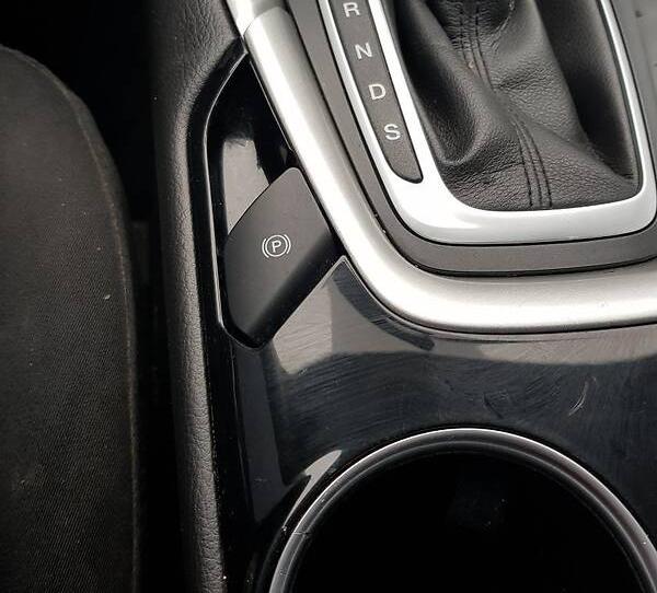 Ford Fusion SE 2013