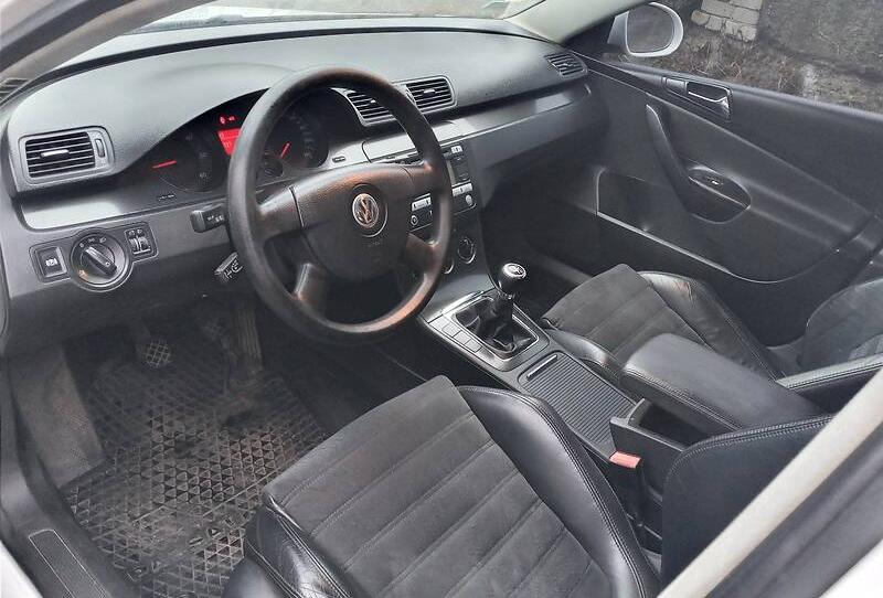 Volkswagen Passat B6 2005