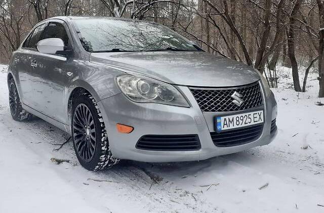 Suzuki Kizashi 2011