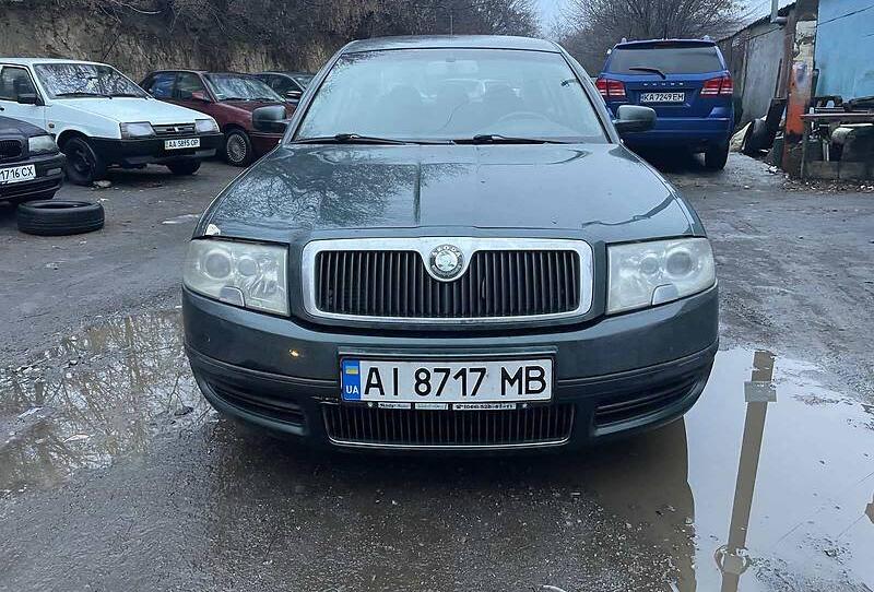 Skoda Superb 2006
