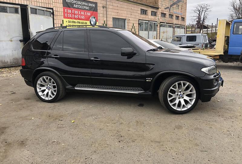 BMW X5 4.8is 2005