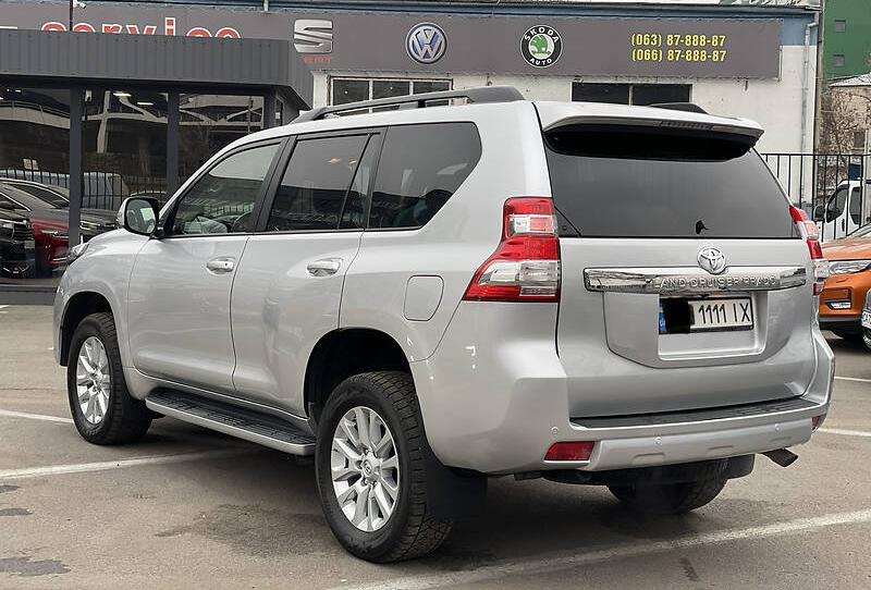 Toyota Land Cruiser Prado 150 Prestige  2017