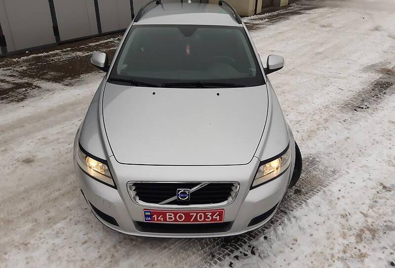 Volvo V50 2009