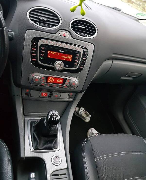 Ford Focus Titanium  2010
