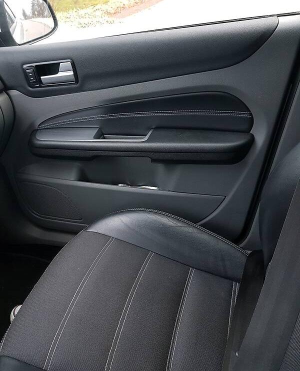 Ford Focus Titanium  2010