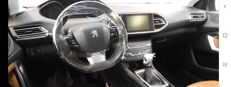 Peugeot 308 2015