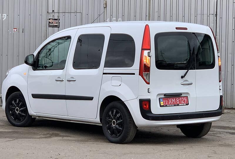 Renault Kangoo пасс. LIMITED  2015