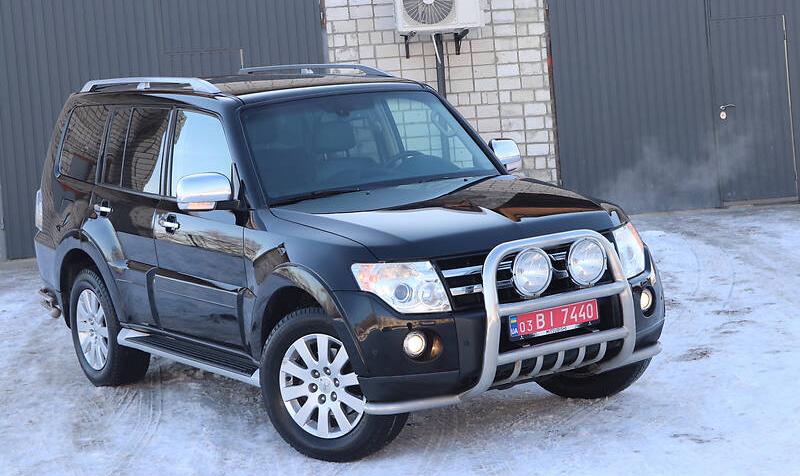Mitsubishi Pajero Wagon 2009