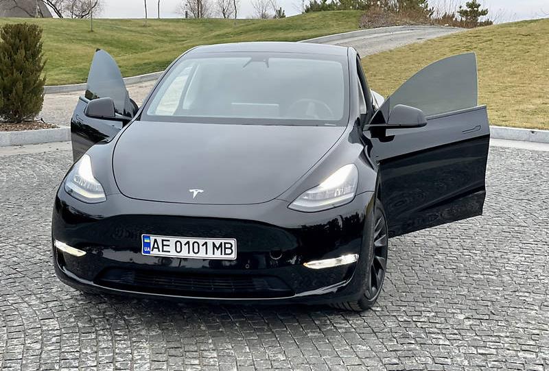 Tesla Model Y Long Range  DM 2020