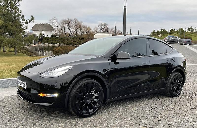 Tesla Model Y Long Range  DM 2020