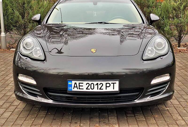 Porsche Panamera 2012