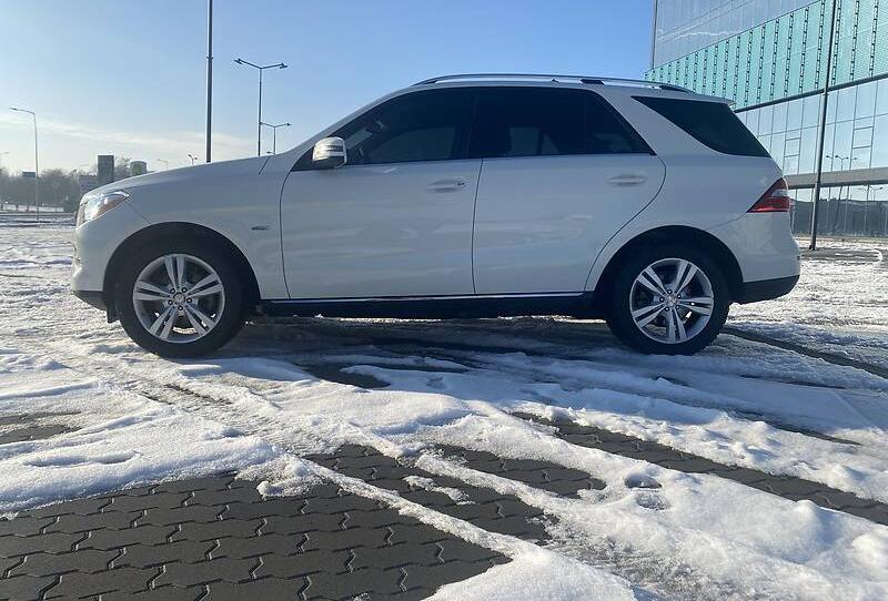 Mercedes-Benz ML 350 2011