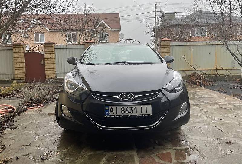 Hyundai Elantra 2013