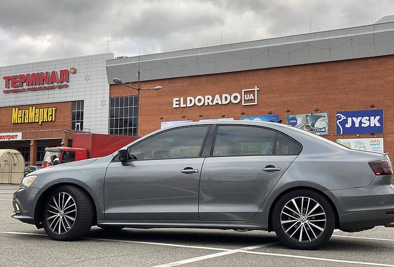 Volkswagen Jetta Sport 2016