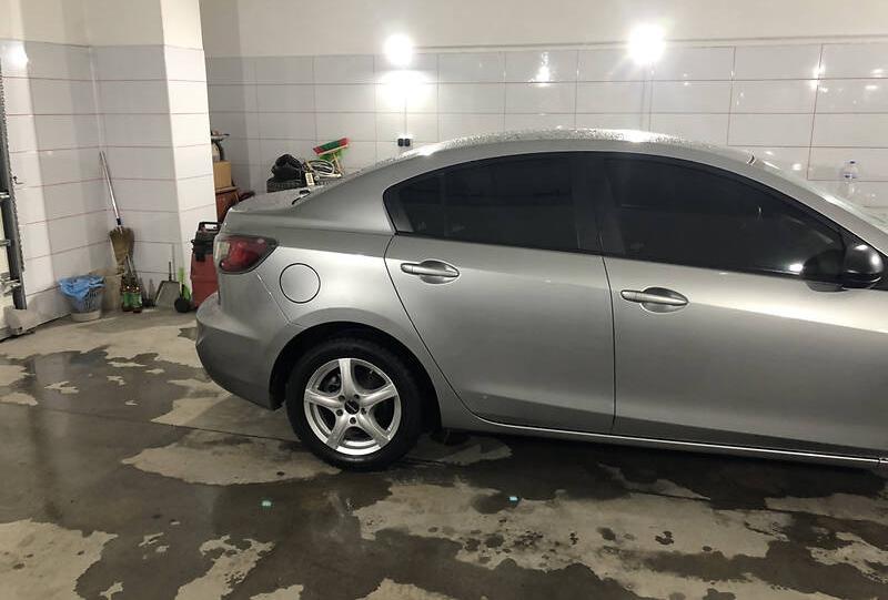 Mazda 3 2013