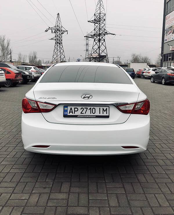 Hyundai Sonata 2010
