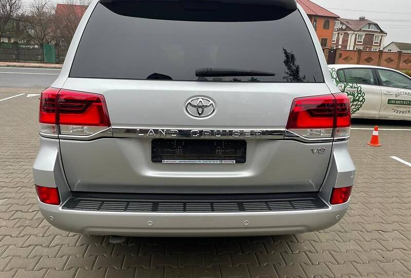 Toyota Land Cruiser 200 PRESTIGE 2017