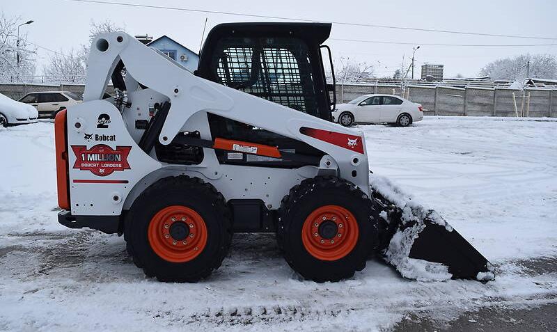 Bobcat S650 HIGH FLOW 2014