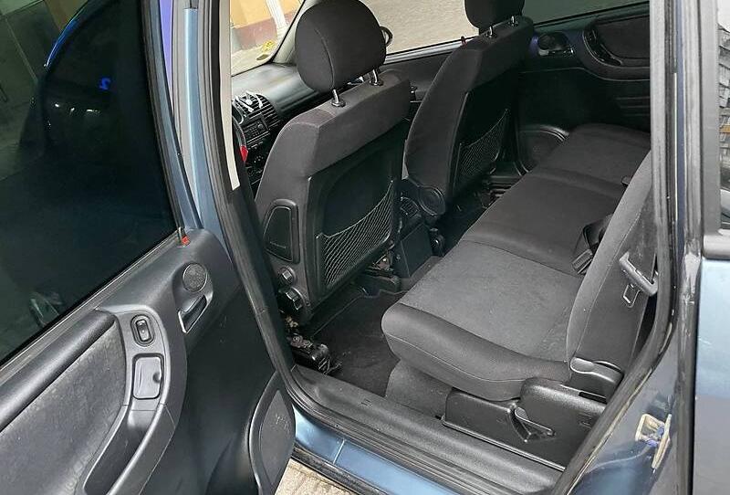 Opel Zafira 2001