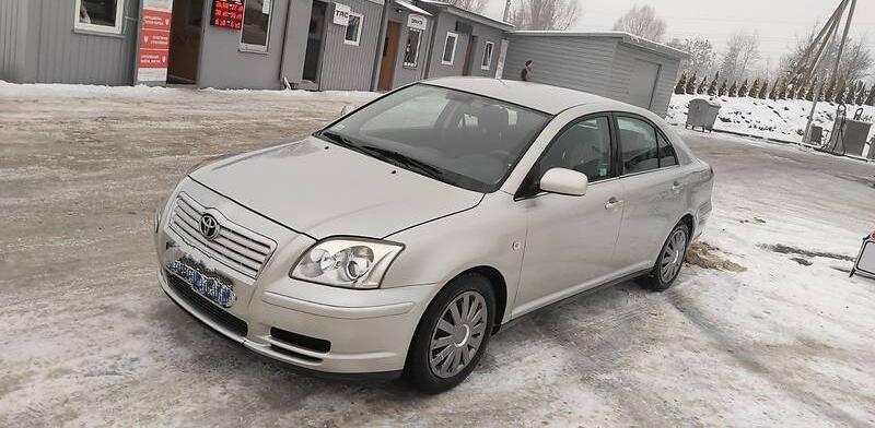 Toyota Avensis 2004