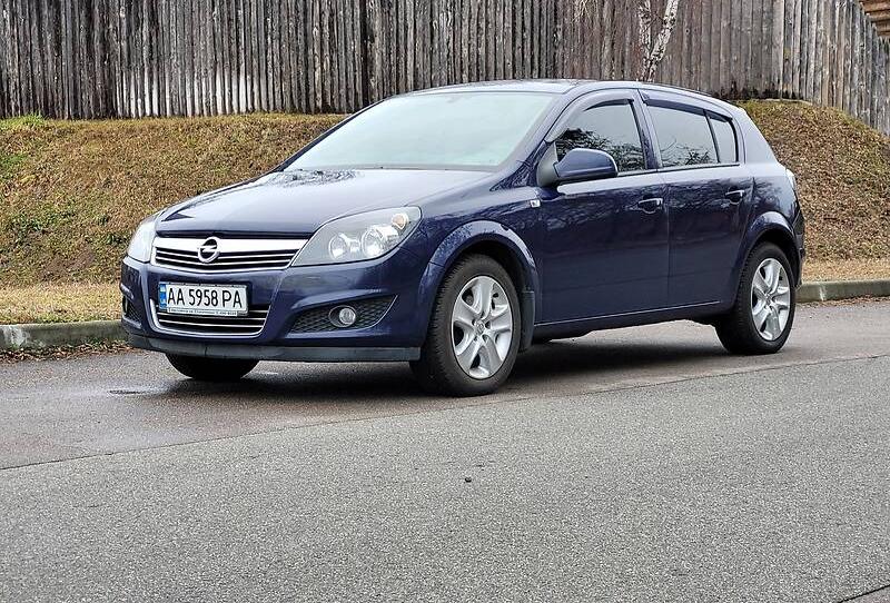 Opel Astra H 2012