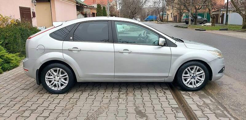 Ford Focus GHIA 2008