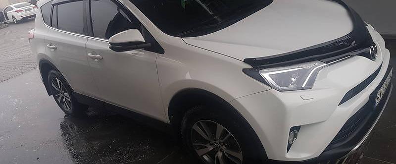 Toyota RAV4 2017