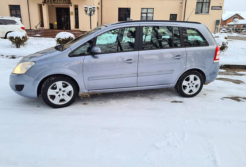 Opel Zafira 2009