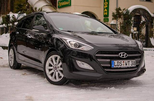 Hyundai i30 PREMIUM 2016