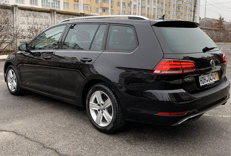 Volkswagen Golf VII SOUND 2017