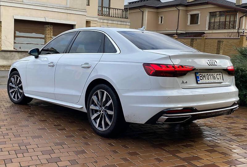 Audi A4 Premium plus  2020
