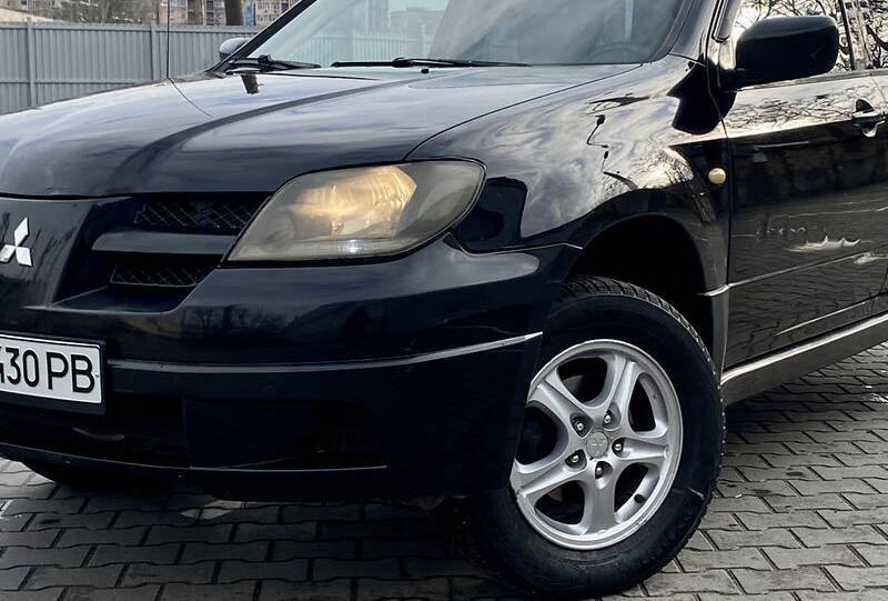 Mitsubishi Outlander 2004