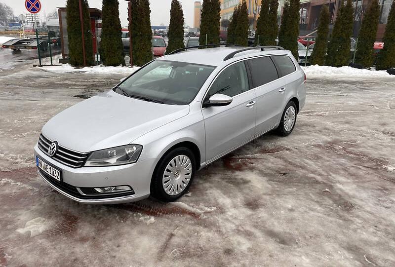 Volkswagen Passat B7 2011