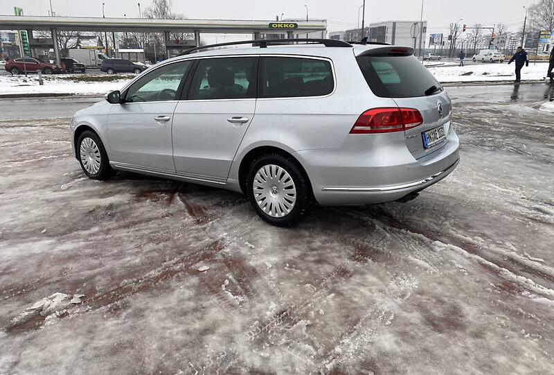 Volkswagen Passat B7 2011