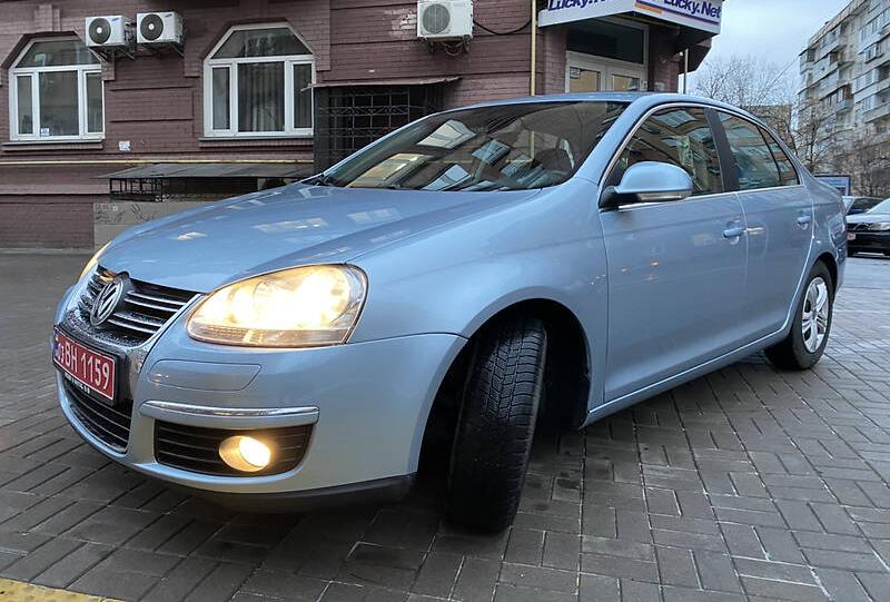 Volkswagen Jetta PREMIUM  2008