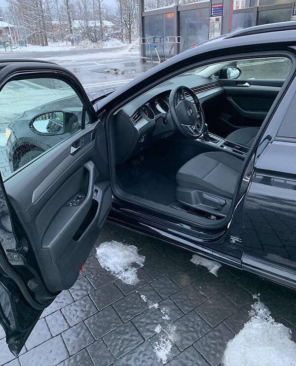 Volkswagen Passat B8 2014