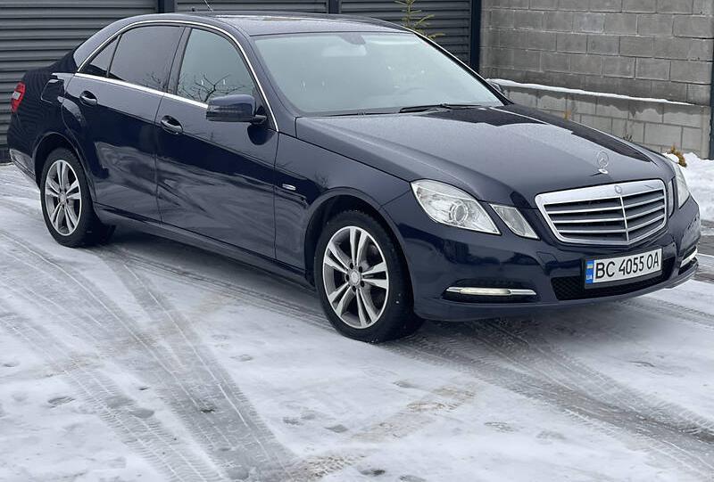 Mercedes-Benz E 200 2012